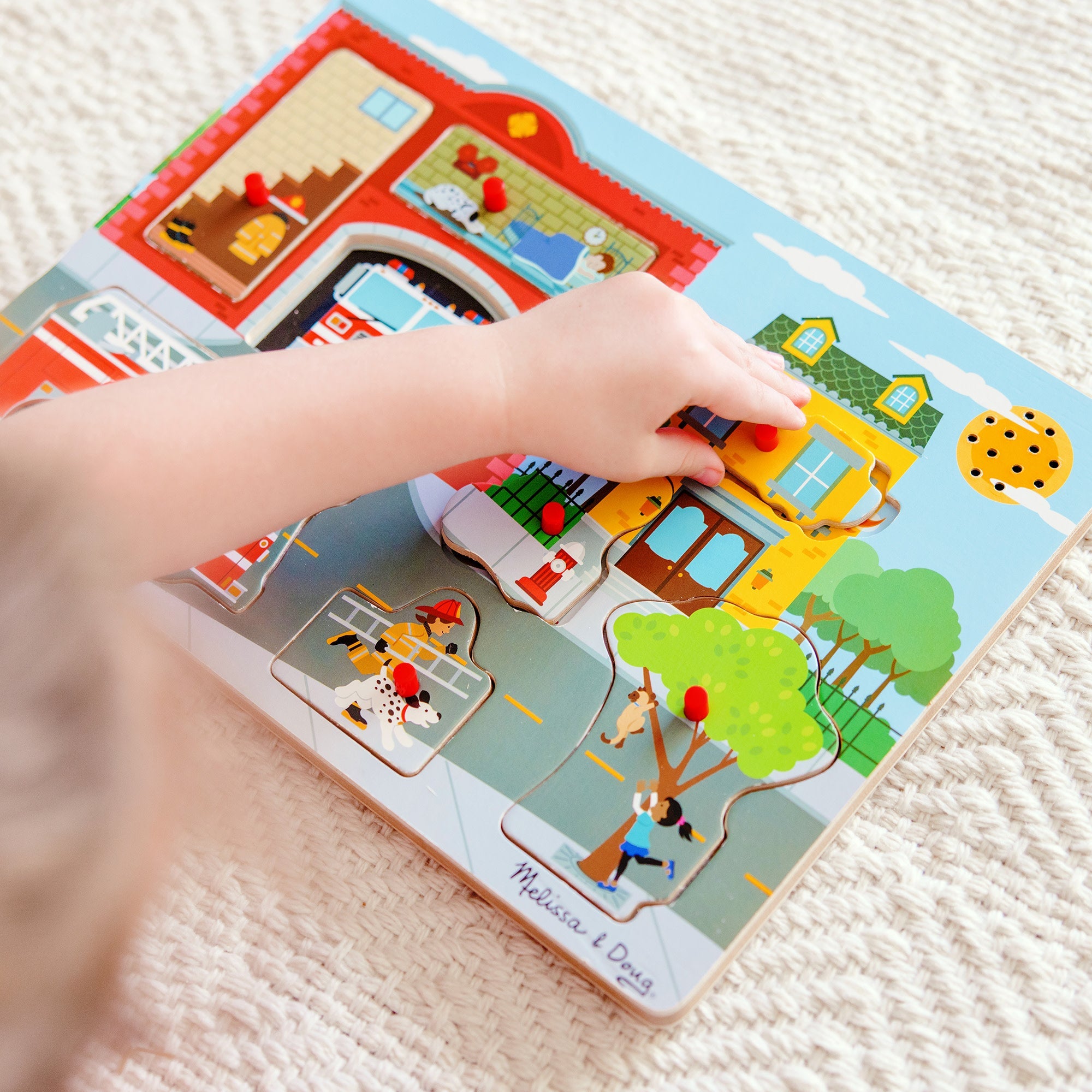 Around the Fire Station Sound Puzzle - 8 Pieces M5