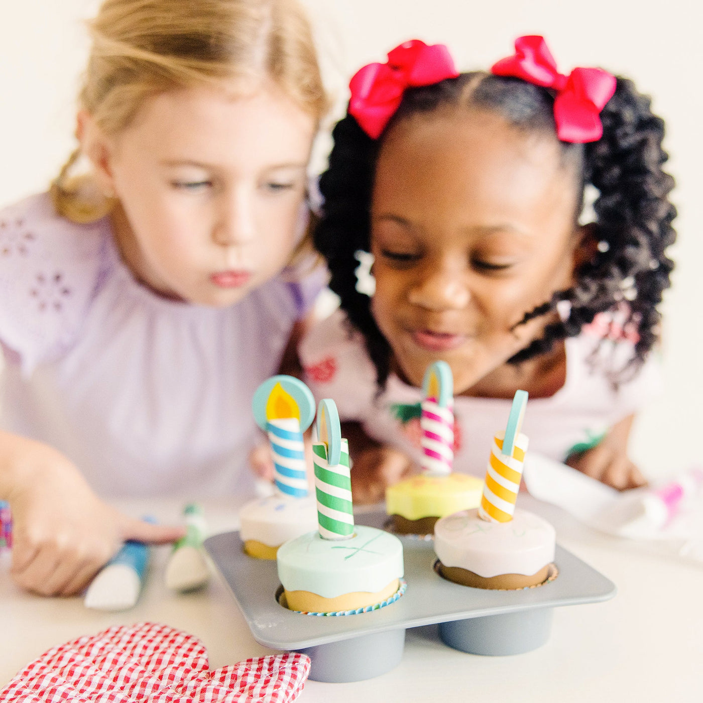 Bake & Decorate Wooden Cupcake Play Set W8