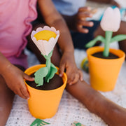 Let’s Explore Flower Gardening Play Set W1