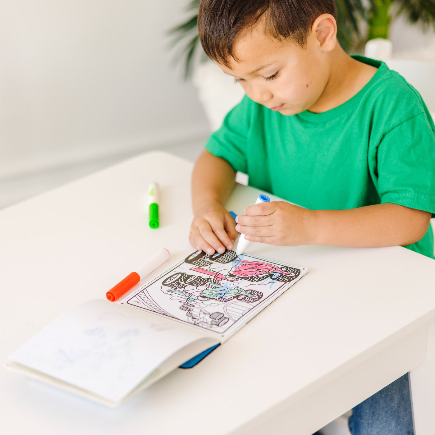 On The Go Magicolor Coloring Pad - Adventure J3
