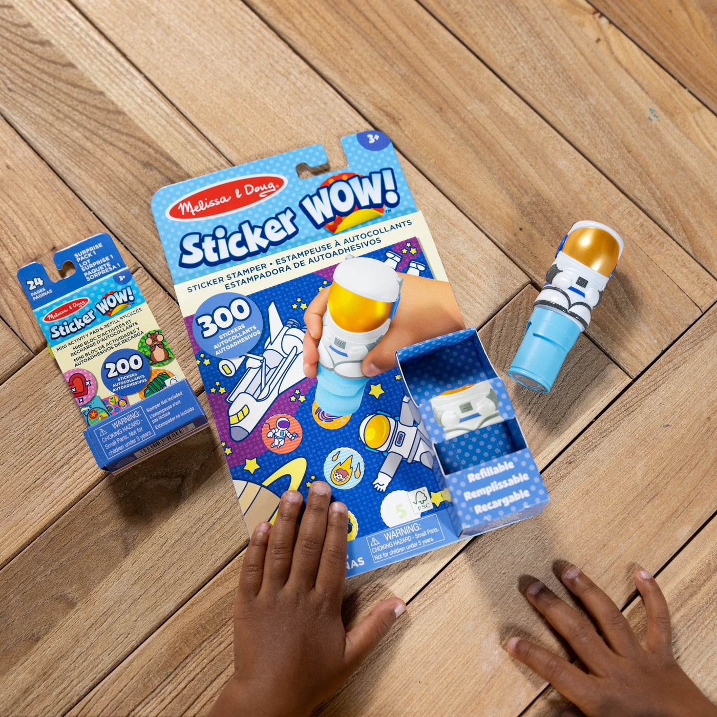 Sticker WOW!™ Astronaut Bundle: Activity Pad & Sticker Stamper + Mini Activity Pad and 200 Refill Stickers Z0