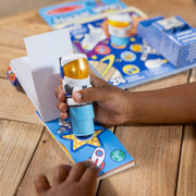 Sticker WOW!™ Astronaut Bundle: Activity Pad & Sticker Stamper + Mini Activity Pad and 200 Refill Stickers Z0