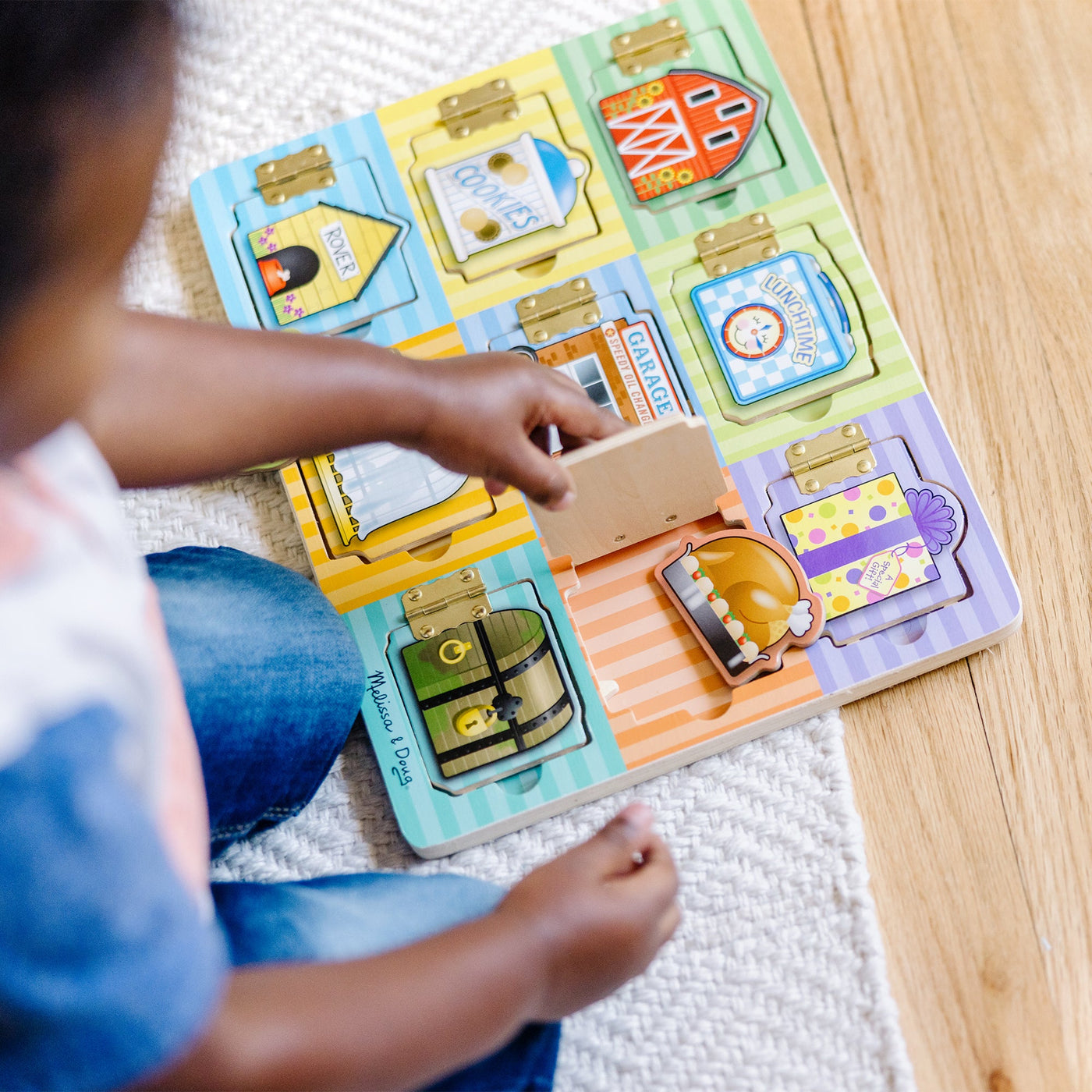 Wooden Magnetic Hide & Seek Board F3