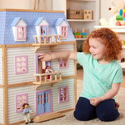 Wooden Multi-Level Dollhouse P0